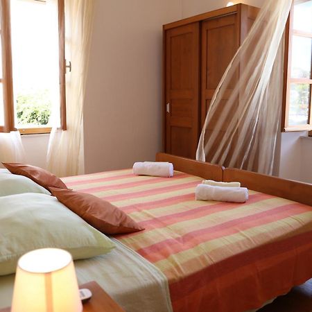 Coosy Rooms Katarina Lumbarda Camera foto