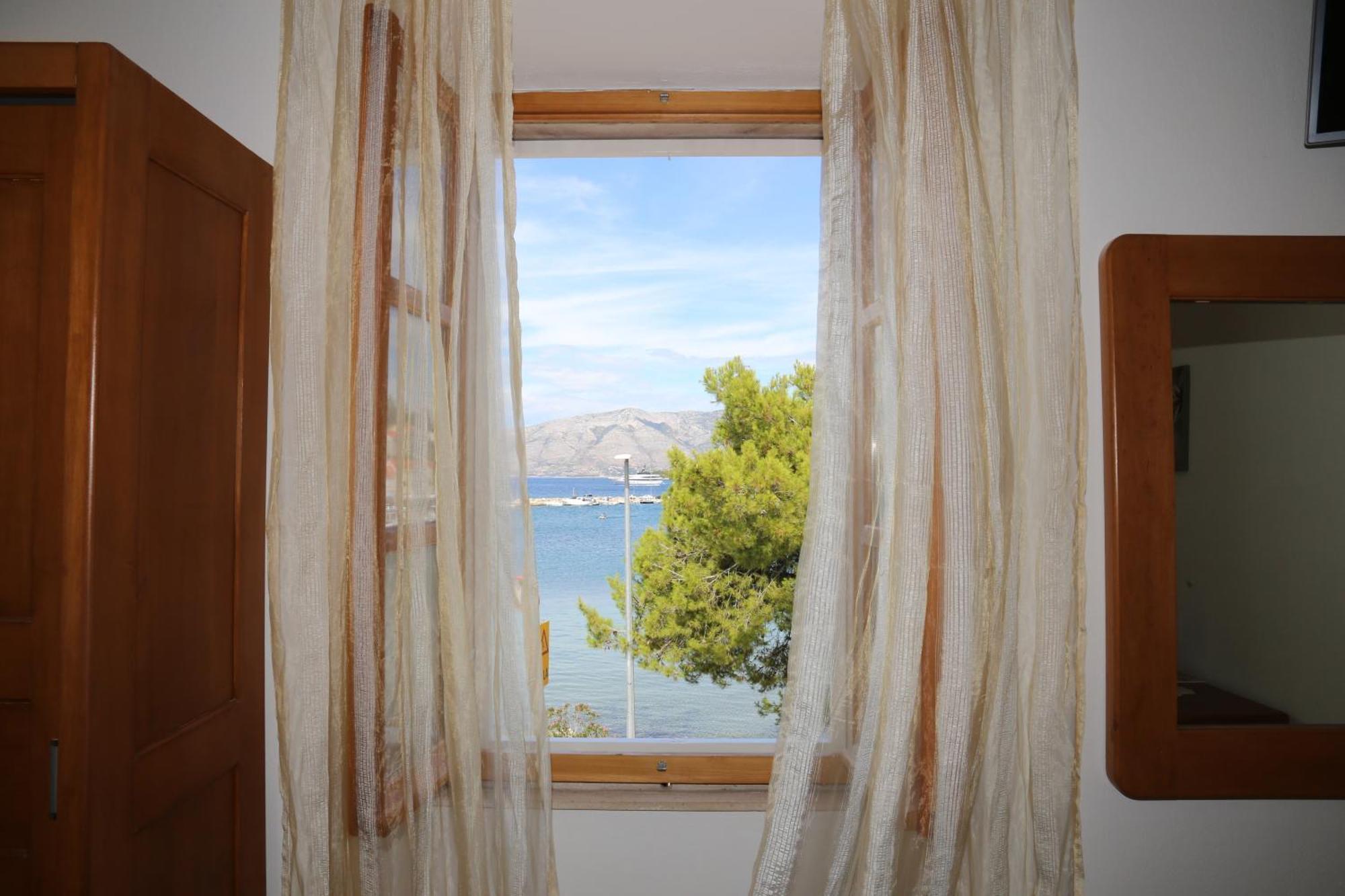 Coosy Rooms Katarina Lumbarda Camera foto